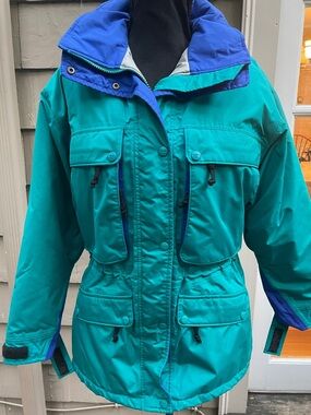 L. L. Bean North Colkey Goretex Jacket Sz M Excellent Condition!